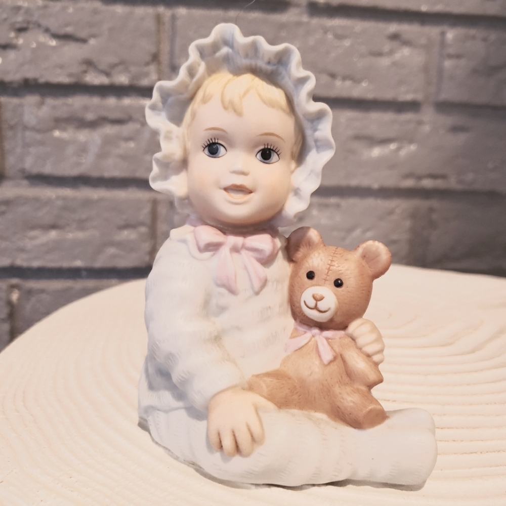 1995 "Baby's First Years" Masterpiece Porcelain by HOMCO Collector's Figurine.